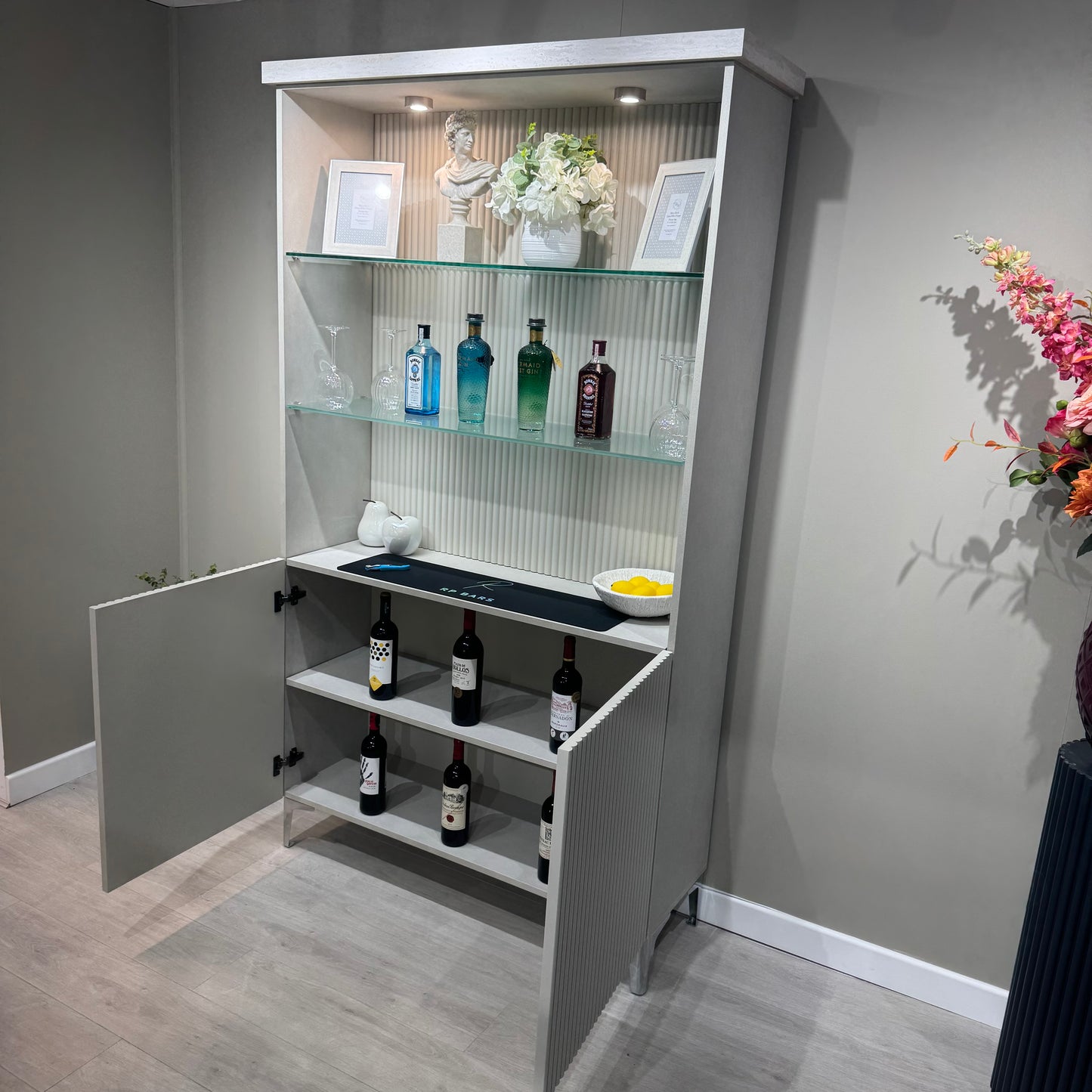 Luxe Drinks / Cocktail Cabinet
