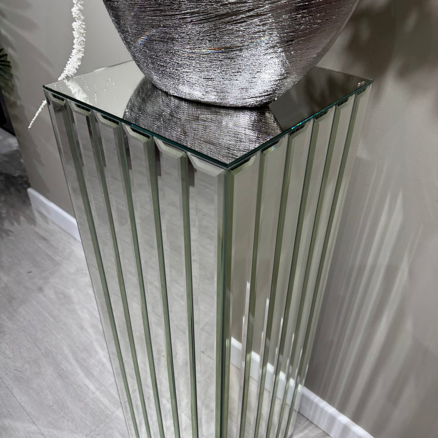 Galaxy Silver Plinth (Clearance)