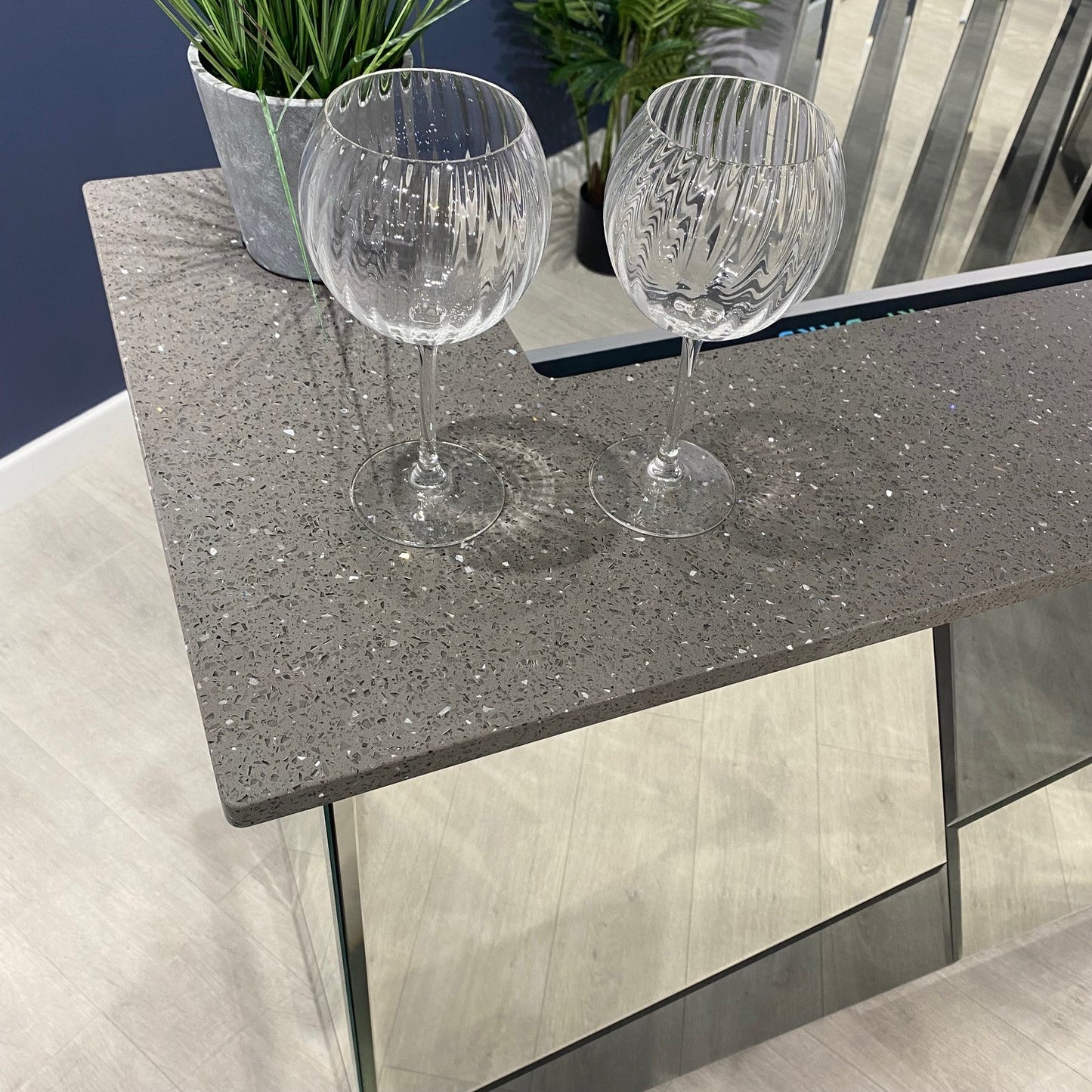 Ascot Grey & Silver - Abstract Mirror Design Home bar with Grey Sparkle Quartz Worktop