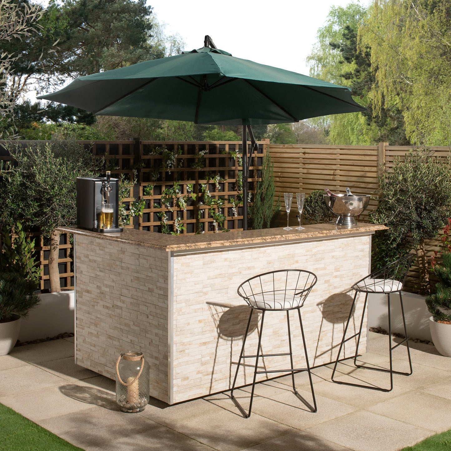 The Royal Outdoor Bar & Gazebo - Ex Demo