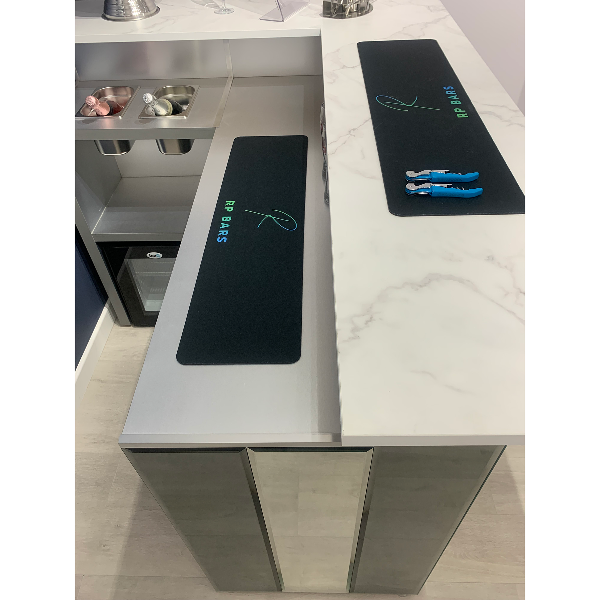 Magnum side worktop